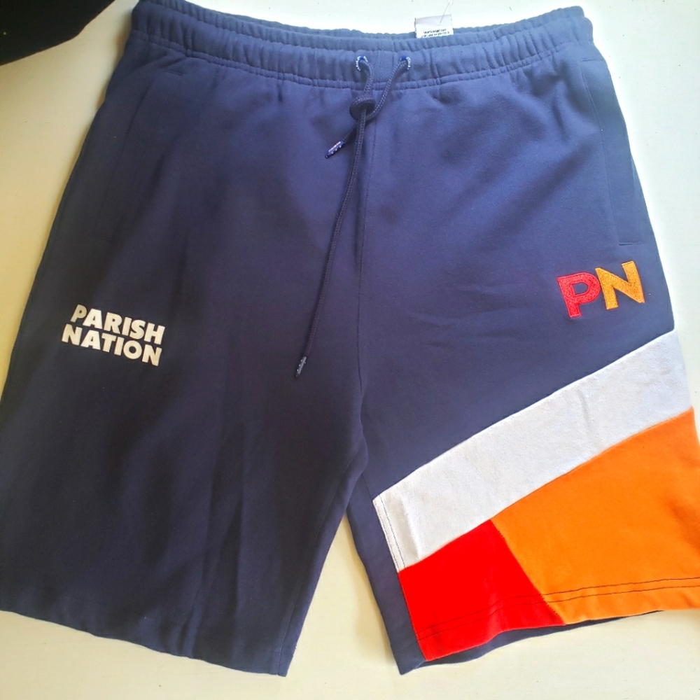 Parish Nation Men's Large Navy Shorts.    FF116